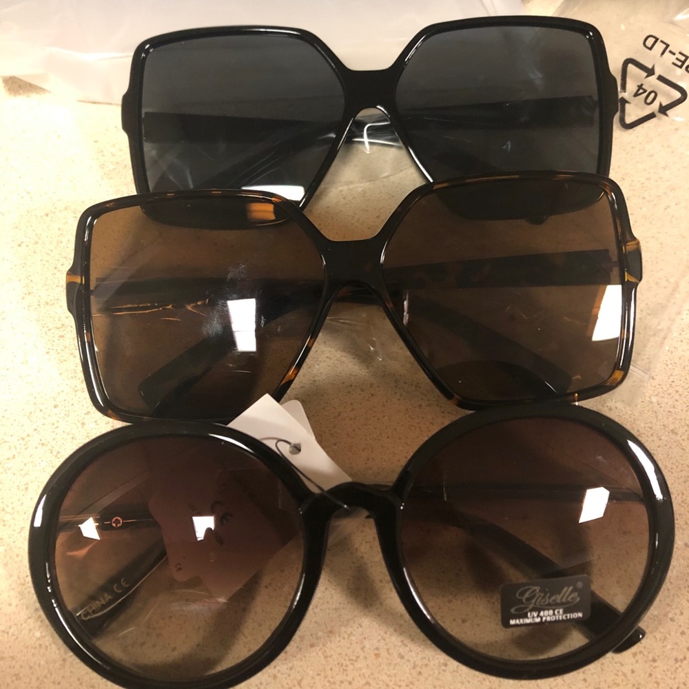 Sunglasses new with tags